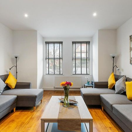 Two Bed Flat In Bush Hill Park Apartment Енфийлд Екстериор снимка